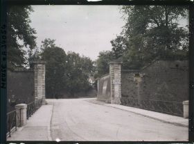 Image représentant France, Verdun, La Porte de France vue de l'extérieur
