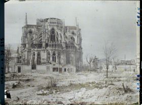 Image représentant France, Reims, Abside de la Cathédrale