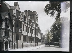 Image représentant Façade principale du St John's College sur St Giles street