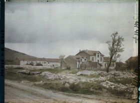 Image représentant France, Combres, Vue vers la Mairie
