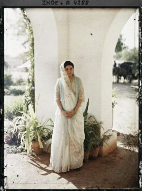 Image représentant Une jeune fille parsie