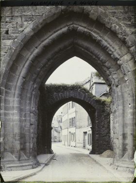 Image représentant Allemagne, Andernach, Porte de Coblence