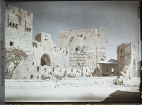 Image représentant Vue latérale de la Porte de David