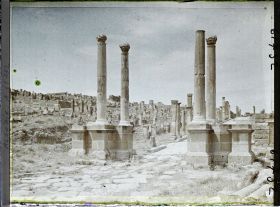 Image représentant Algérie, Timgad, Porte Est
