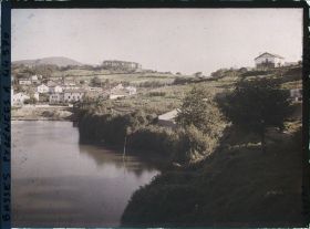 Image représentant France, Hendaye, Vue prise depuis le Pont vers la Ville