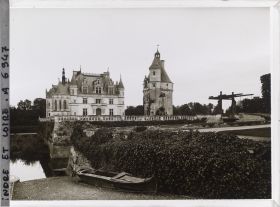 Image représentant Le château et la tour des Marques