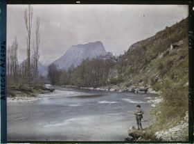 Image représentant La vallée de l'Ariège ; au fond, le Soudour