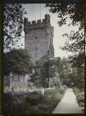 Image représentant Bords du Rhin, Bingen, Le Château