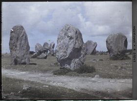 Image représentant Les Alignements