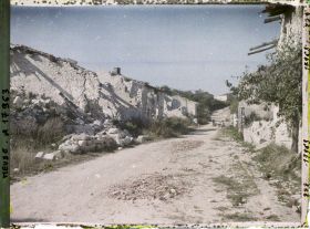 Image représentant France, Haudiomont, Une rue prise de l'Eglise