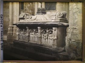 Image représentant Tombeau de Hugues de Castillon
