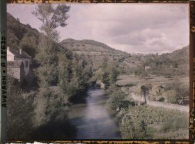 Image représentant La vallée de l'Alzou au niveau de Boscaud