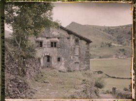 Image représentant France, Bidarray, Vieille ferme s/ le Chemin de l'Eglise
