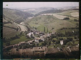 Image représentant Vue prise du rocher de Saint-Flour vers le Sud-Ouest
