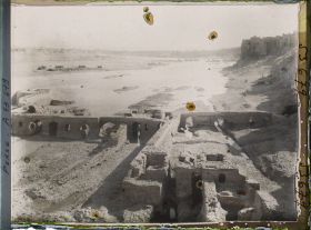 Image représentant Vestiges du grand pont sassanide (vers 260) ou " pont romain " sur la rivière Dez