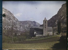 Image représentant L'église et la vallée du Vicdessos