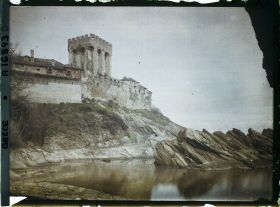 Image représentant L'arsenal du monastère de la Grande Laure