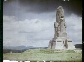 Image représentant France, Le Ban de Sapt Launois, Le Mt aux Défenseurs des Vosges autre face