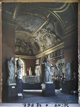 Image représentant La salle de Mécène, rez-de-chaussée de l'aile Denon (actuelle salle 22), Antiquités romaines