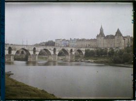 Image représentant Le pont Vieux et le musée Ingres