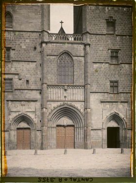 Image représentant Le portail de la cathédrale Saint-Pierre