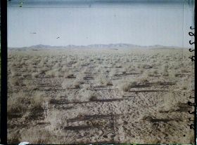 Image représentant Afghanistan, Piste de Solzevar à 52 kil. S.O. de Hérat, Aspect de la région vers monts Bandi-i-Madira