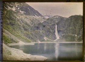 Image représentant France, Bagnères de Luchon Le Lac d'Oo