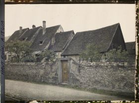 Image représentant France, Turkheim, Ensemble de petites Maisons près de l'Eglise