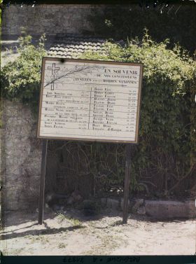 Image représentant Belgique, Hastière, Emplacement où furent fusillés le 3 août 1914, vingt habitants du Village