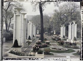 Image représentant L'Exposition internationale, le jardin botanique