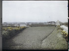 Image représentant Roscoff vu de la route de Saint-Pol-de-Léon