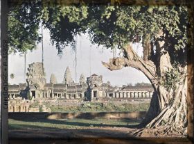 Image représentant L'accès principal au temple d'Angkor Vat (entrée ouest)