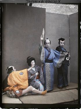 Image représentant Théâtre Kabuki, quatre acteurs en costume