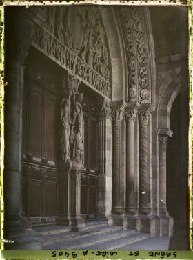 Image représentant Cathédrale Saint-Lazare, le tympan du Jugement dernier