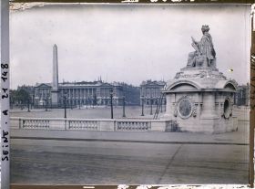 Image représentant La place de la Concorde et la statue de Marseille