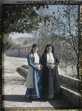 Image représentant Deux citadines de Cetinje