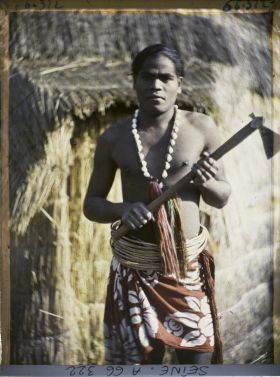 Image représentant L'Exposition Coloniale Internationale de 1931, un homme kanak