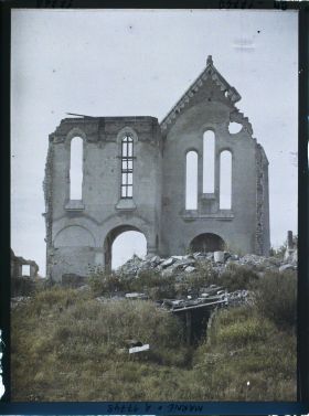 Image représentant France, Pont-Faverger, Ce qui reste de l'Eglise neuve