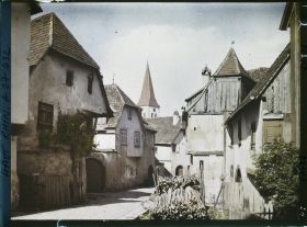 Image représentant France, Ammerschwihr, Un coin du village près de l'Eglise
