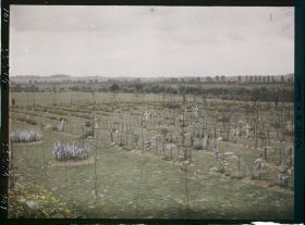 Image représentant France, Péronne, Le Cimetière Anglais de ... vu d'ensemble