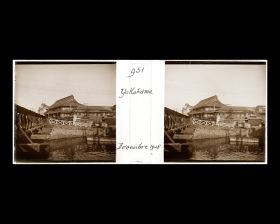 Image représentant Le pont Yoshidabashi et le théâtre Tomitake