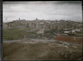 Image représentant Espagne, Avila, Vue prise de la Cruz de los Cuatro postes à l'ouest d'Avila sur tout l'ensemble
