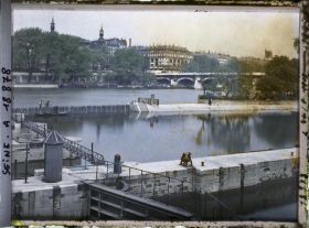 Image représentant Le barrage de la Monnaie, vu du quai de Conti