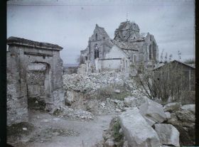 Image représentant France, St Mard, Eglise Ouest