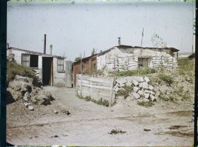 Image représentant France, Souchez, Maison dans un Abri.