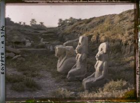 Image représentant Deux statues de la déesse Sekhmet