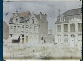 Image représentant Belgique, Ypres, Nouvelles maisons, rue du Beurre