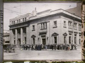 Image représentant Canada, Regina, Réunion dans la rue avec Armée du Salut