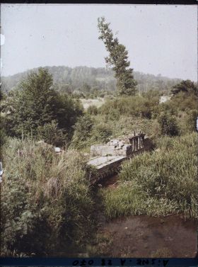 Image représentant France, Rte de Laon, Le bords de l'Ailette entre Soissons et Coucy