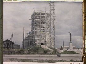 Image représentant France, Vimy, Eglise en Construction